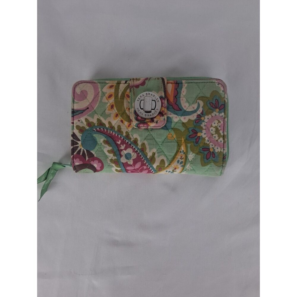 Vera Bradley Floral Quilted Zip Around Wallet Organizer Paisley Green Pink EUC